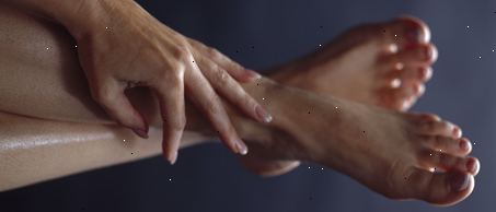 Fragen Sie den Arzt: Füße, Hände und Nägel Fragen Sie den Arzt: Füße, Hände und Nägel